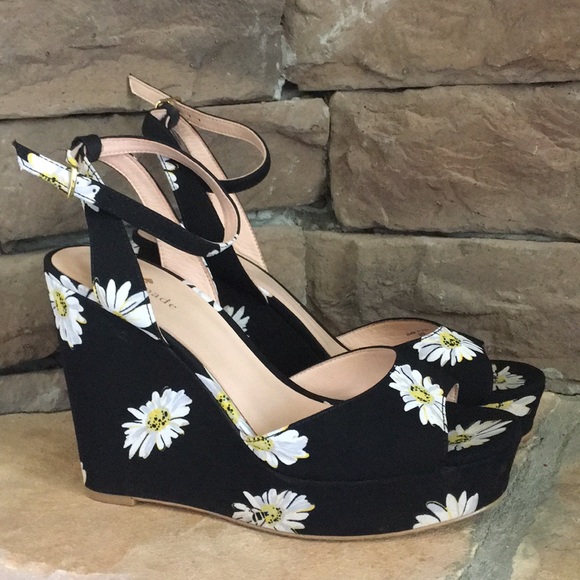 kate spade Shoes - KATE SPADE Dellie Daisy Print wedge / sandal